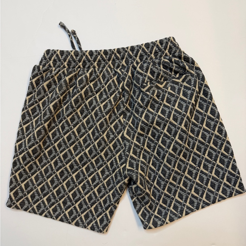 Fleece factory Diamond Pattern Knit Drawstring Shorts - Blue & Cream - Picture 2 of 8